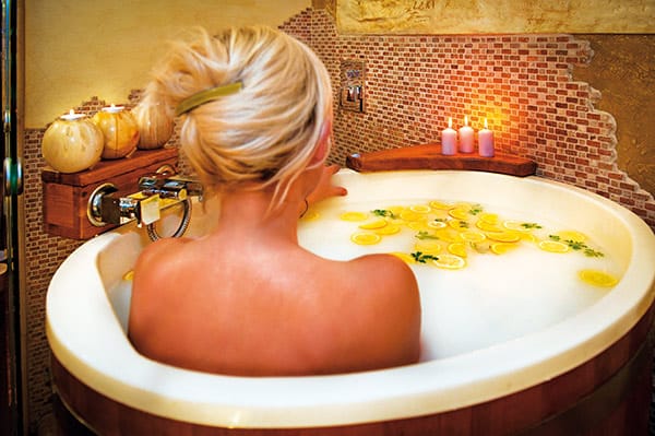 Kąpiel ofuro w&nbsp;Manor House SPA.